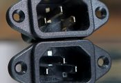 Đuôi điện Furutech AC Inlet Gold – Rhodium