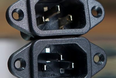 Đuôi điện Furutech AC Inlet Gold – Rhodium